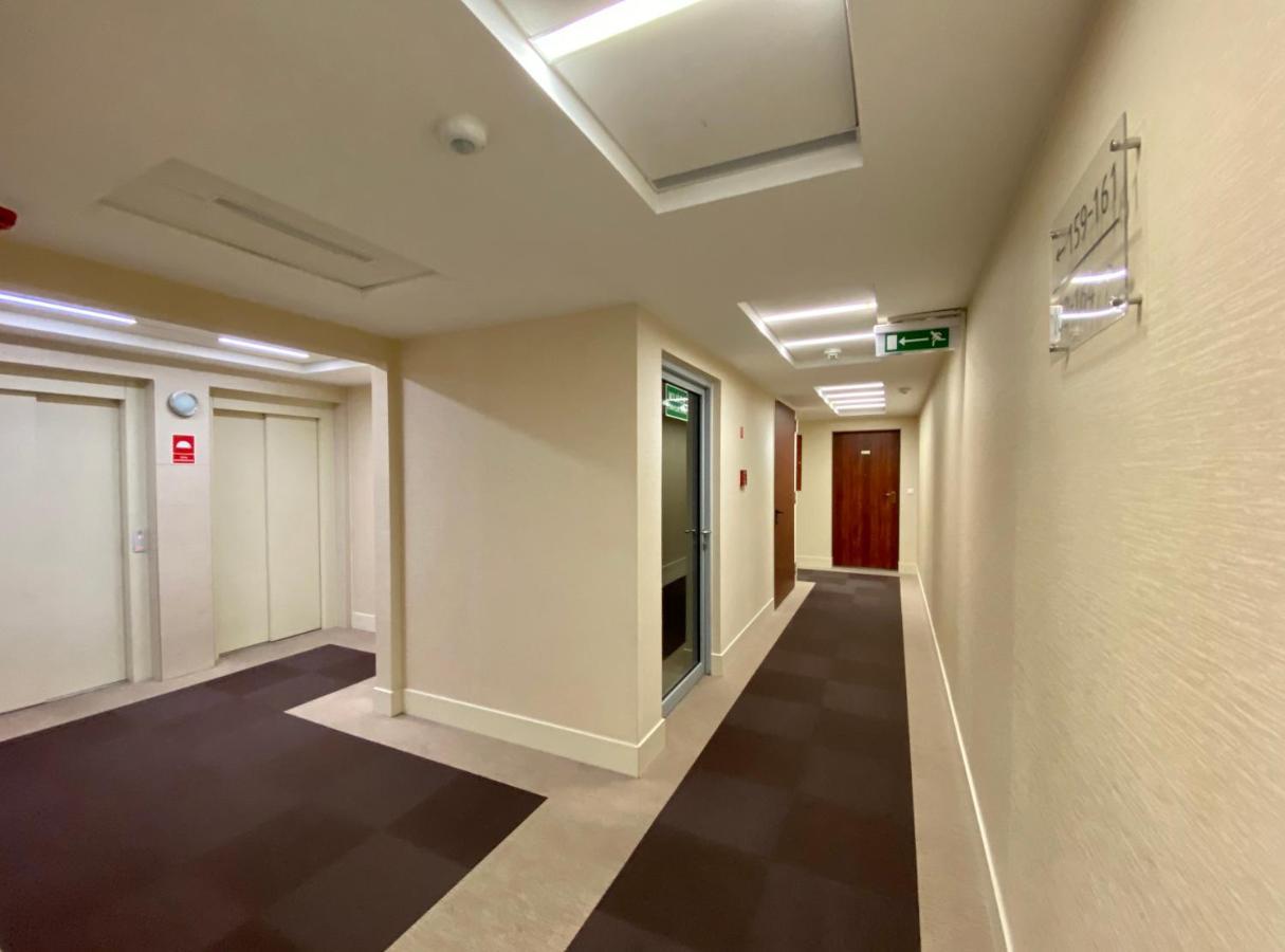 Studio Flat Triton Park Warschau Buitenkant foto