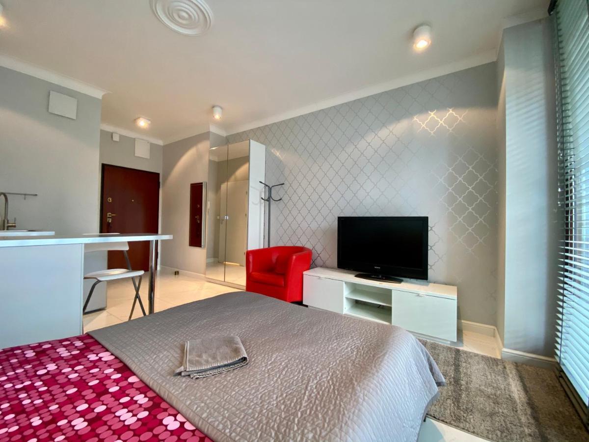 Studio Flat Triton Park Warschau Buitenkant foto